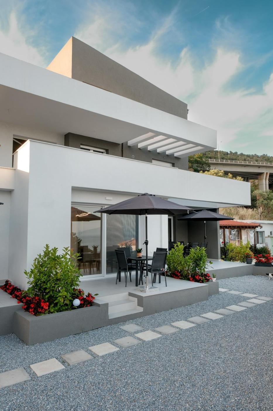 Aquarama Suites Nea Iraklitsa Εξωτερικό φωτογραφία