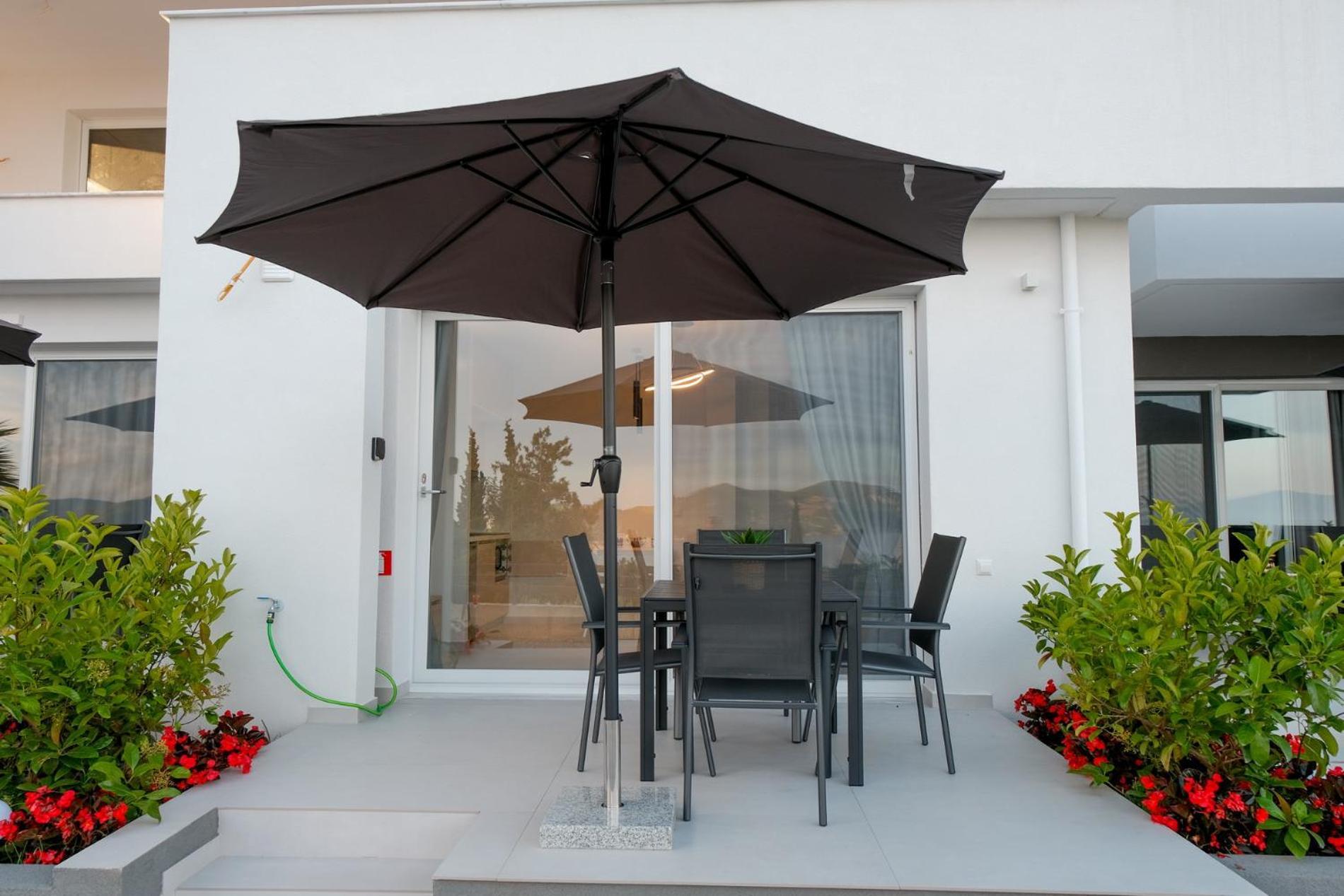 Aquarama Suites Nea Iraklitsa Εξωτερικό φωτογραφία