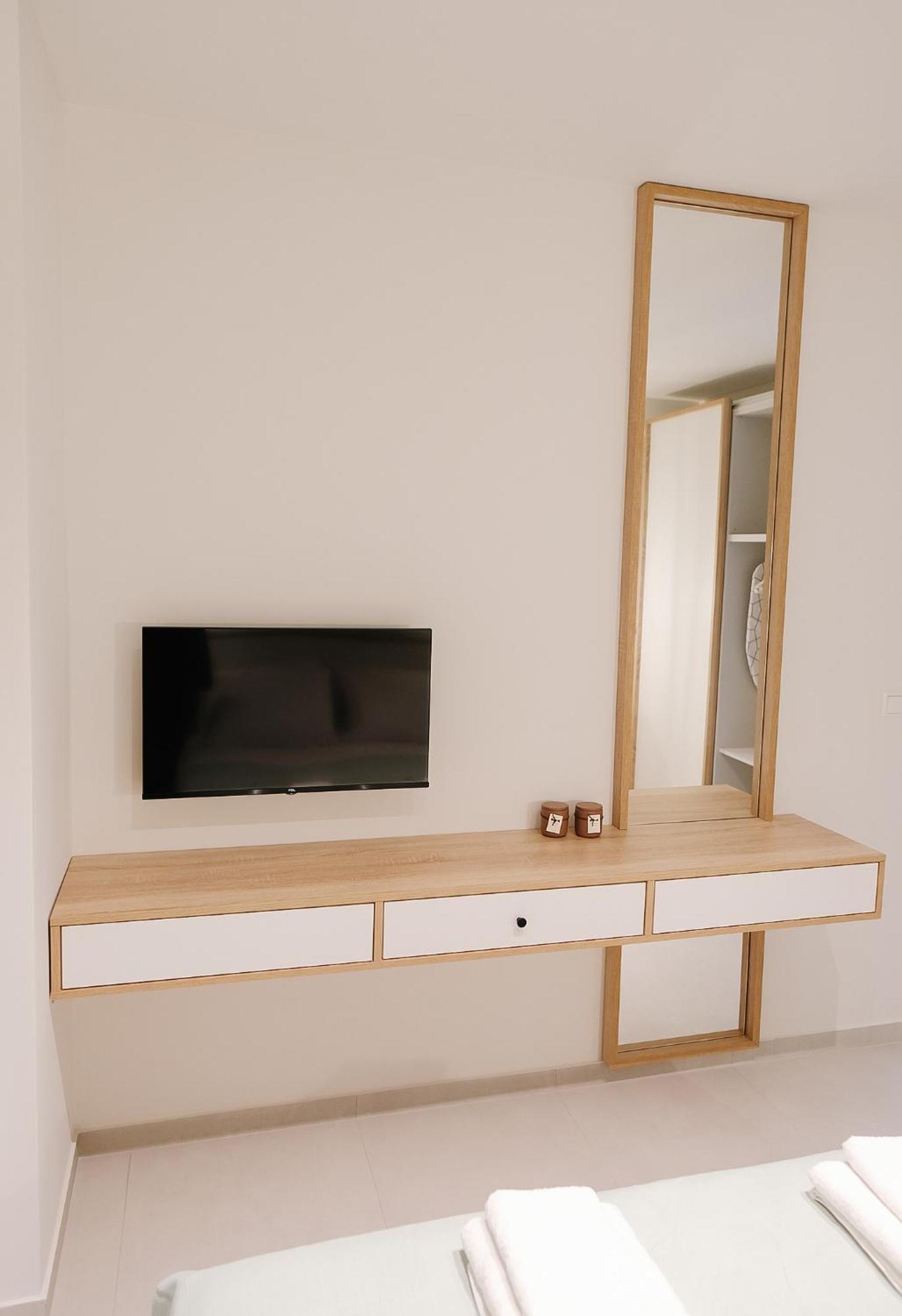 Aquarama Suites Nea Iraklitsa Εξωτερικό φωτογραφία